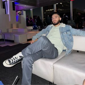 Meet your Posher, Hector